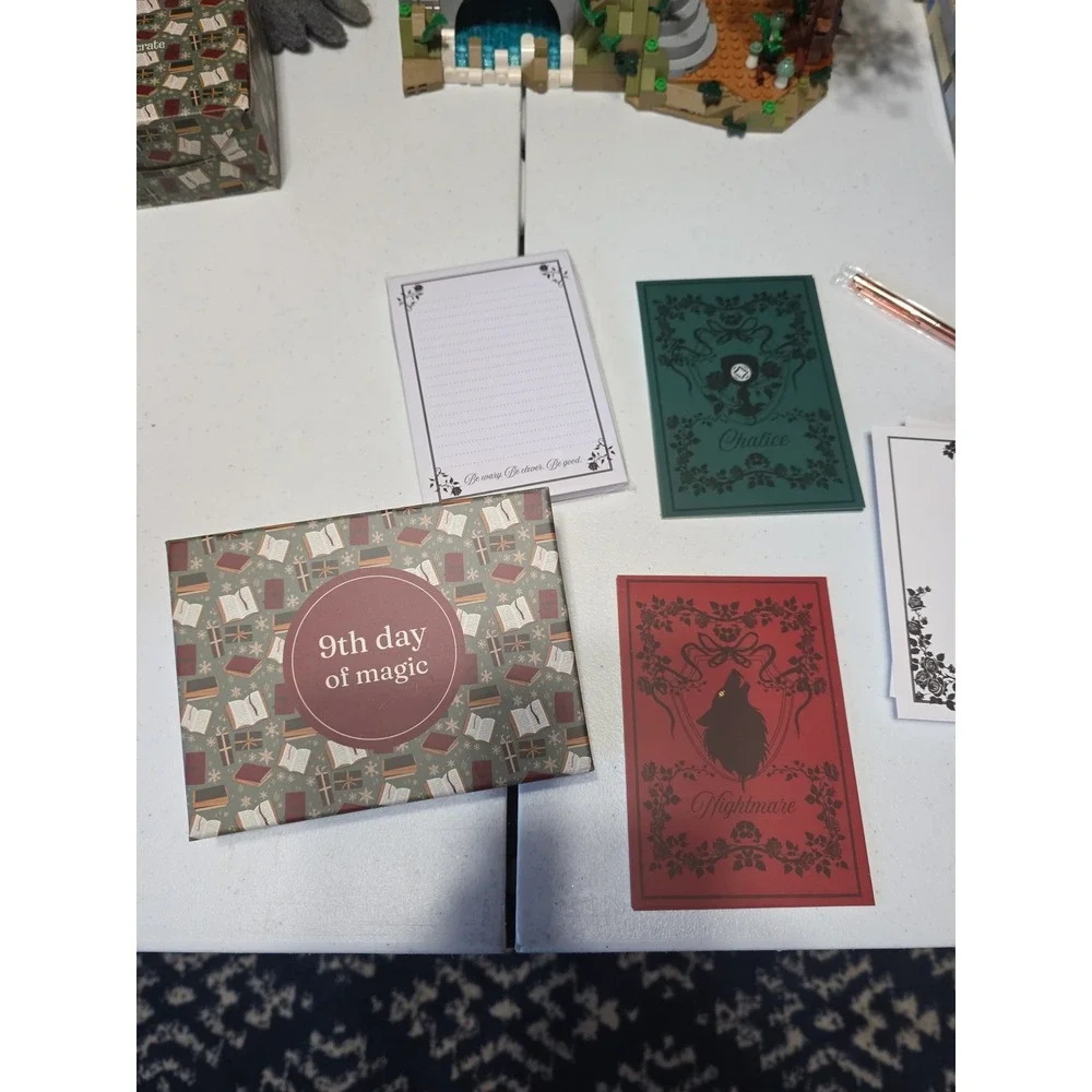 Owlcrate‎ One Dark Window stationary set